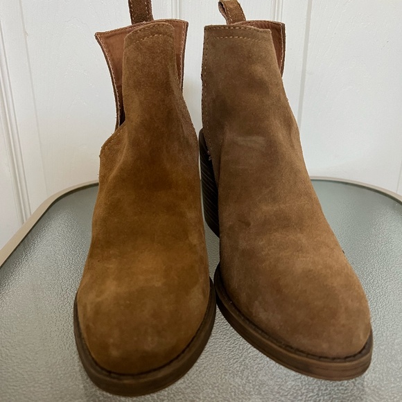 Steve Madden Sharini Chestnut Suede Heeled Ankle Boots Size 9 - Picture 2 of 11